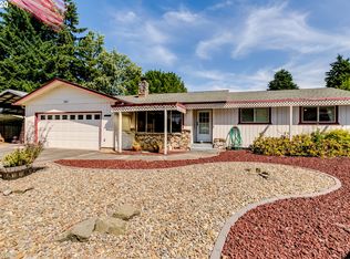 767 66th St, Springfield, OR 97478