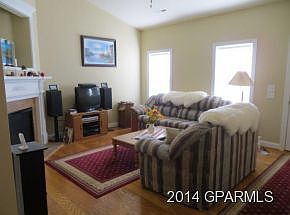 5th image of 2545B Brookville Dr
