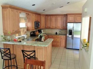 445 Cameron Dr, Weston, FL 33326