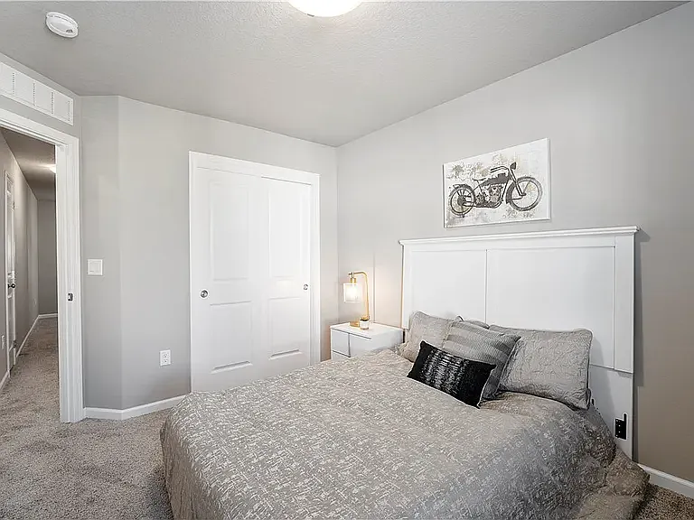 Hazeltine Pl — Photo 20