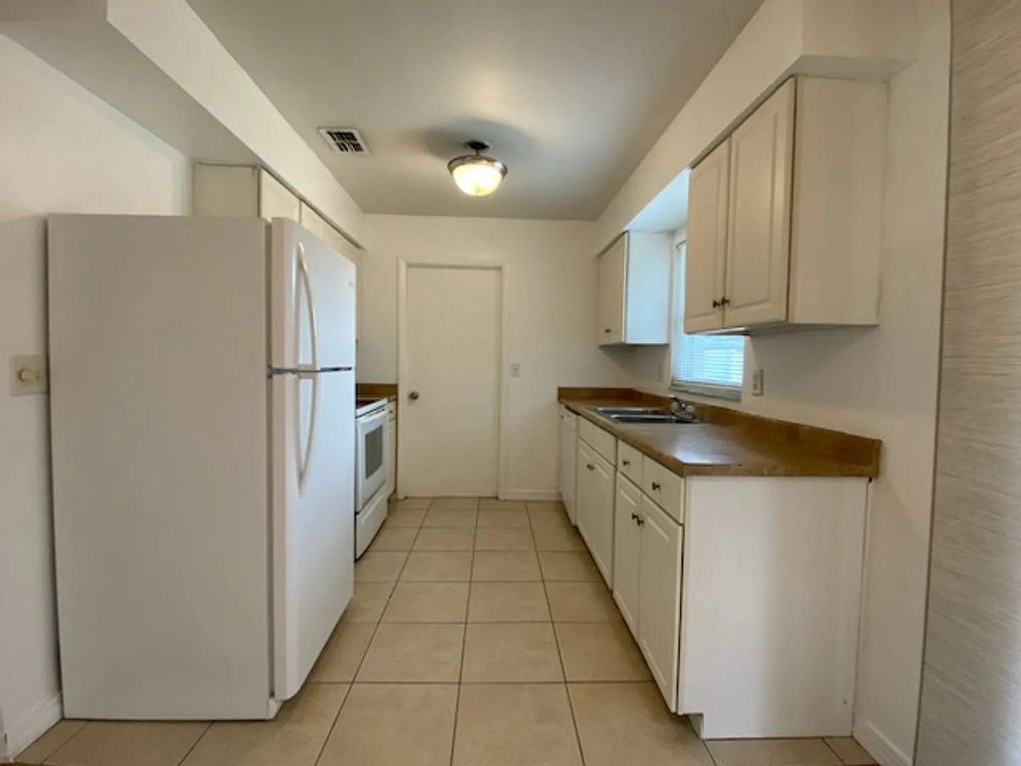 Adorable 2 Bedroom Port Orange Home! — Photo 2