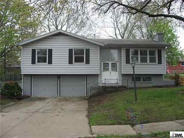 1st image of 7717 Corona Ave