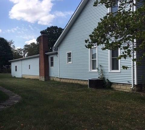 3rd image of 901 Spruce Ave