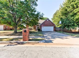1316 Charlton Rd, Edmond, OK 73003