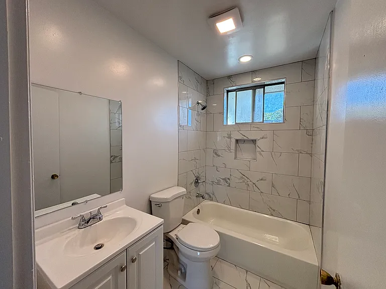 673 S Eremland Dr #2 — Photo 7