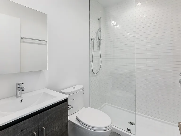 1357 Francisco St — Photo 8