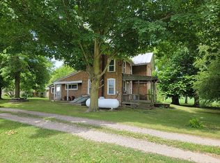 13701 Round Lake Rd, Sunfield, MI 48890