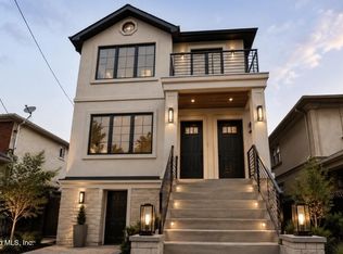 17 Ruth Pl, Staten Island, NY 10305