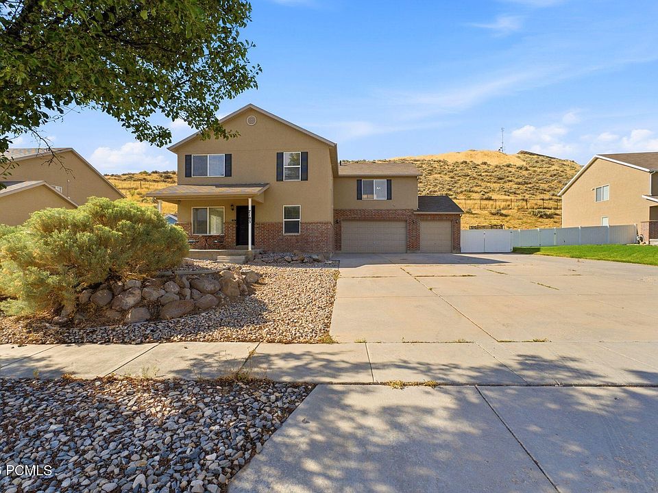 1st image of 7103 Klorissa Pl