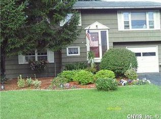 327 Gordon Pkwy, Syracuse, NY 13219