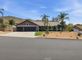 8097 Stonemist Cir, Riverside, CA 92509