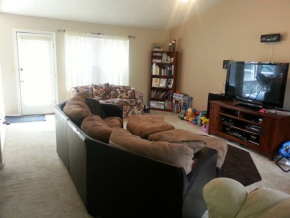 4th image of 6881 Rotterdam Ct