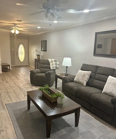 Livingroom area looking toward the front entrance.