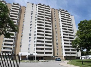 2550 Pharmacy Ave #610, Toronto, ON M1W 1H9