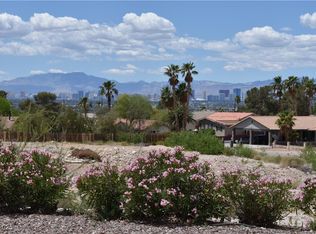 6889 Beverly Glen Ave, Las Vegas, NV 89110