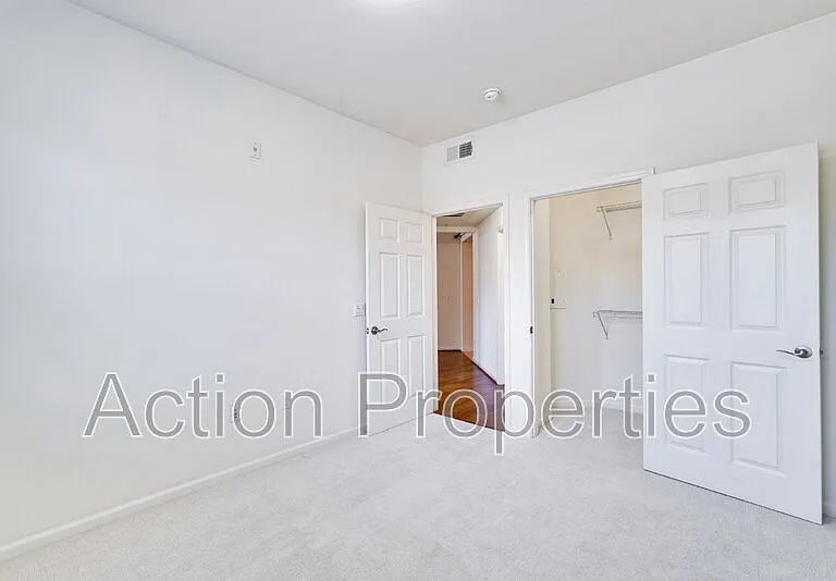 800 S Abel St #100 — Photo 14
