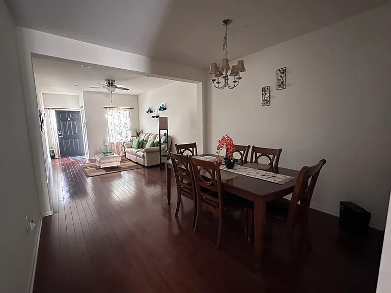 6 Masters Blvd #6 — Photo 1