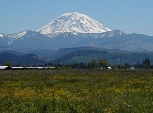23621 SE 456th Way, Enumclaw, WA 98022