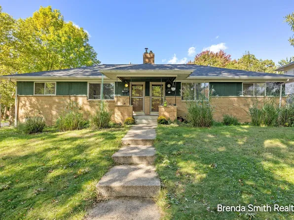 935 Kentwood Dr NE #939, Grand Rapids, MI 49505