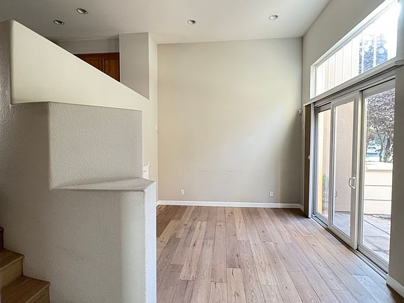 5th image of 4484 Billings Cir