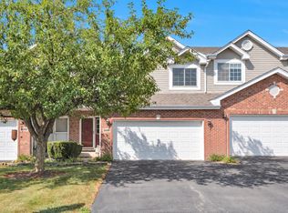 16006 Golfview Dr, Lockport, IL 60441