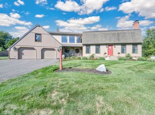 922 Flanders Rd, Southington, CT 06489