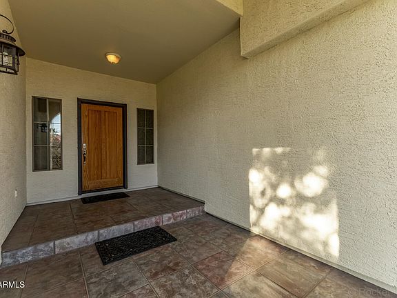 4th image of 2600 W TULSA Street