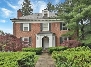 1 Hudson River Rd, Bronx, NY 10471