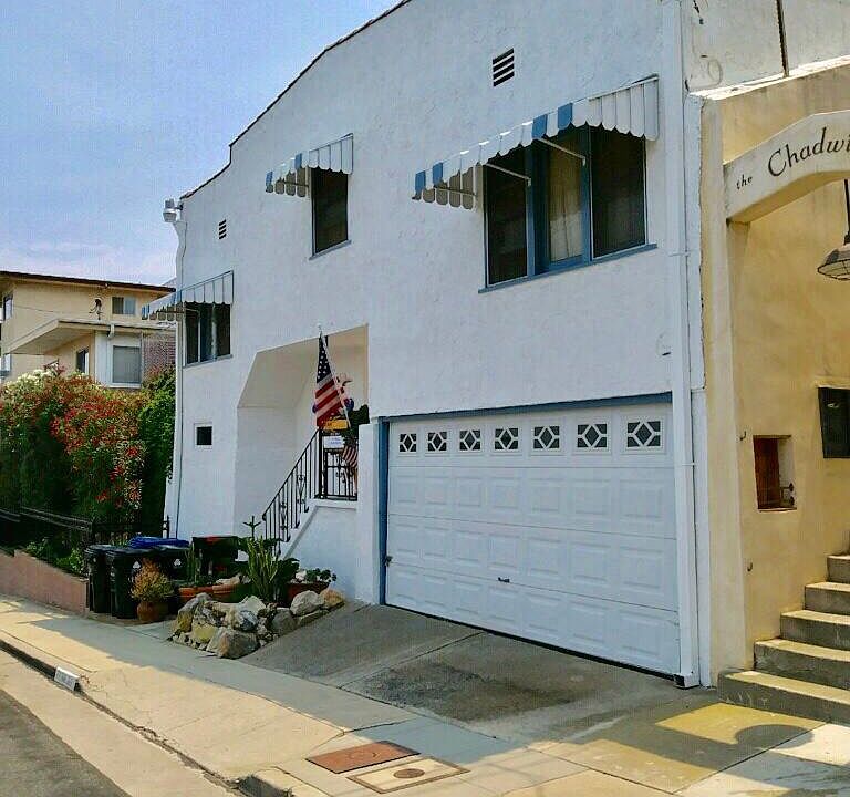 1st image of 857 W 20th St