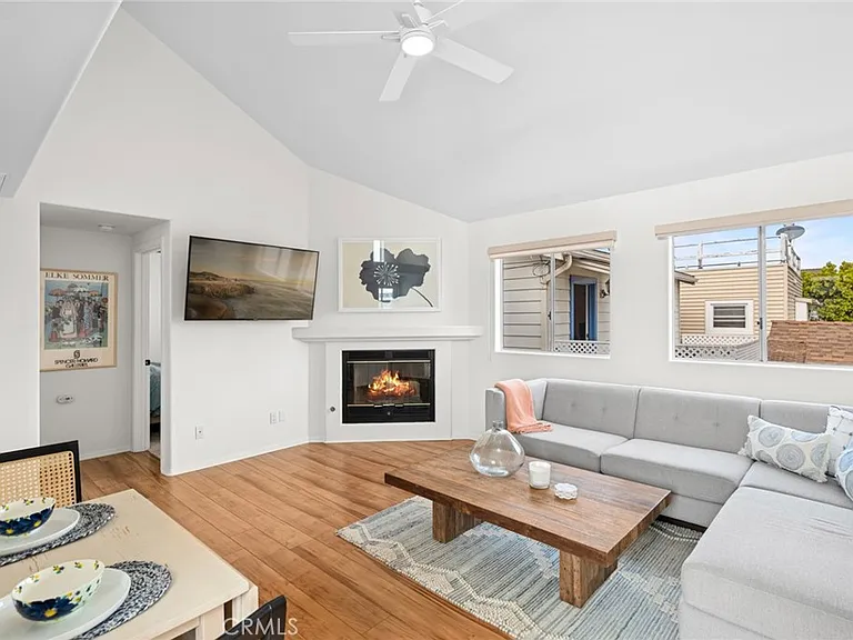 117 Marine Ave — Photo 22