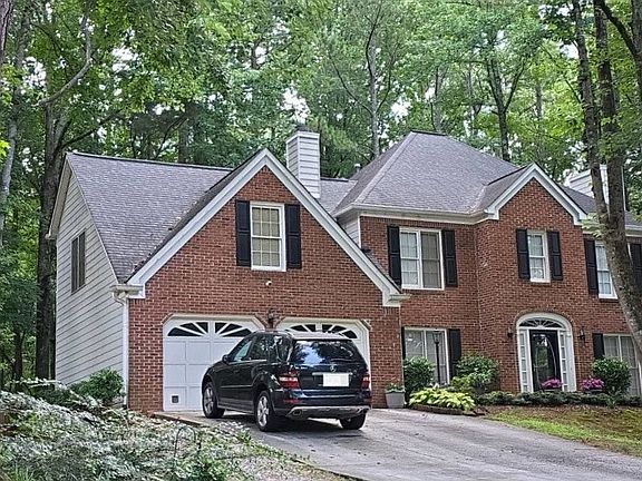 3rd image of 2016 Greyfield Dr NW
