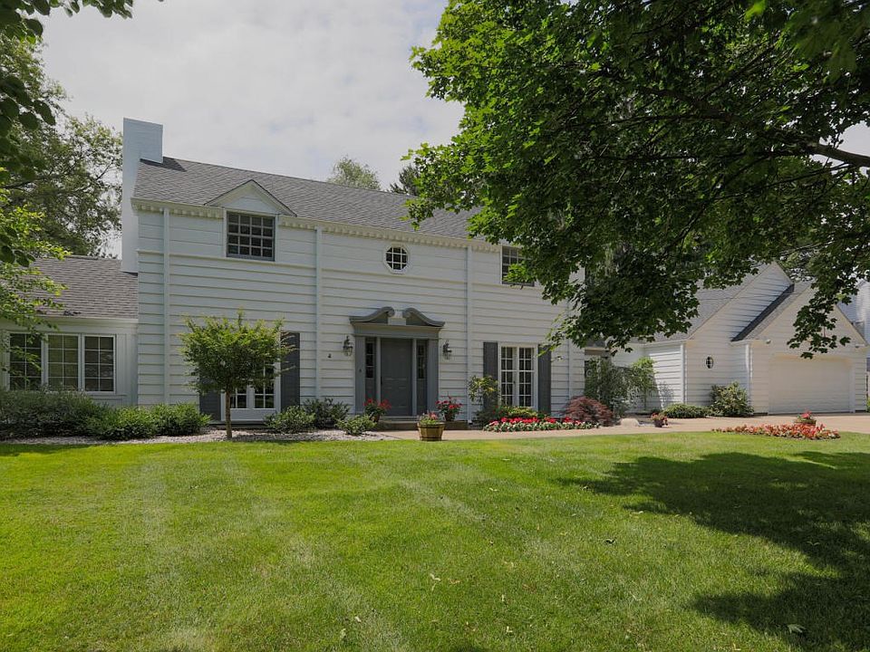 1007 Edgemoor Ave-101