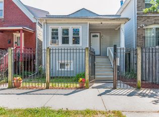 4041 W Crystal St, Chicago, IL 60651