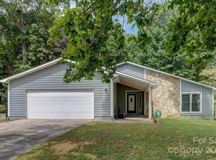 9408 Rainbow Forest Dr, Charlotte, NC 28277