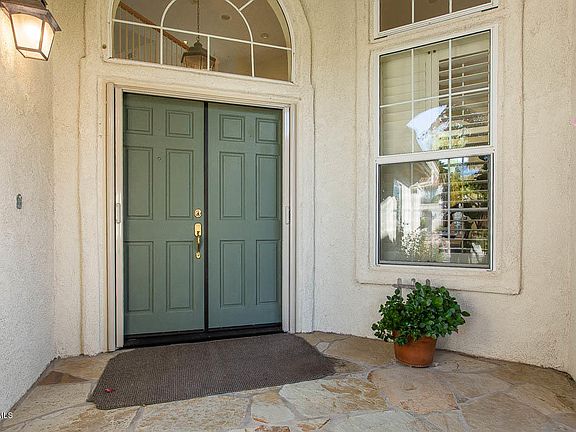2nd image of 2882 Evesham Ave
