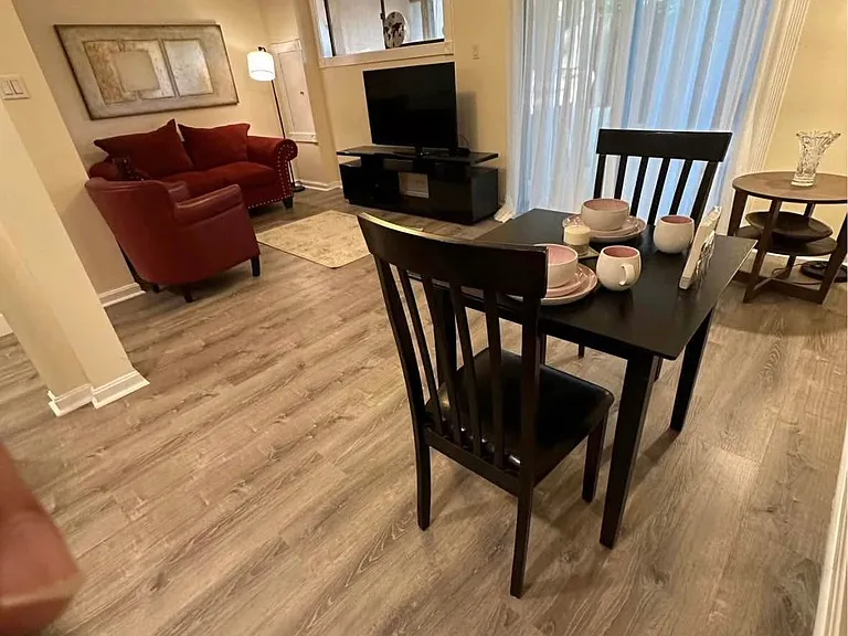 1644 Valencia Way — Photo 13