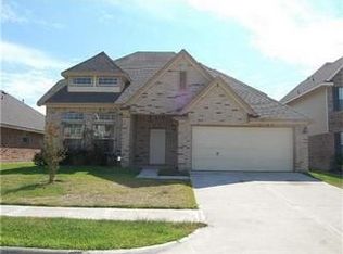 908 Almond St, Baytown, TX 77521