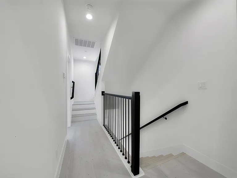 7207 Mohawk Dr #108 — Photo 30
