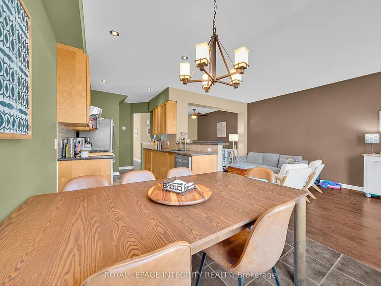 175 Hornchurch Ln — Photo 11