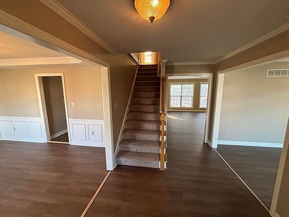 2nd image of 4209 Clearwater Way