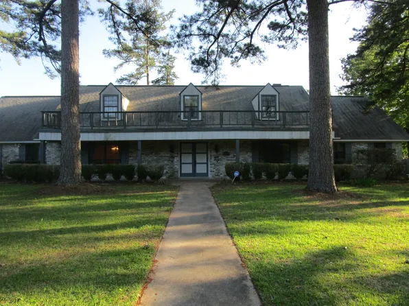 2507 Briarwood St, Magnolia, AR 71753