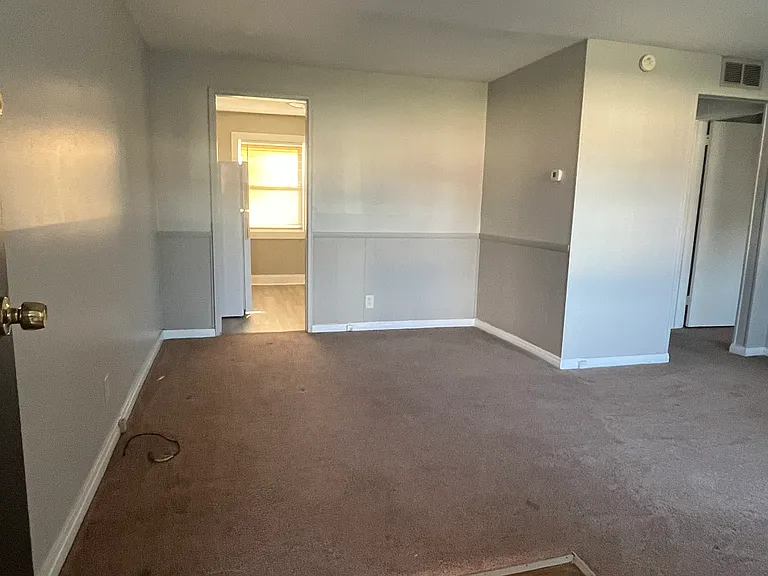 25 Shirley Ln #22 — Photo 4