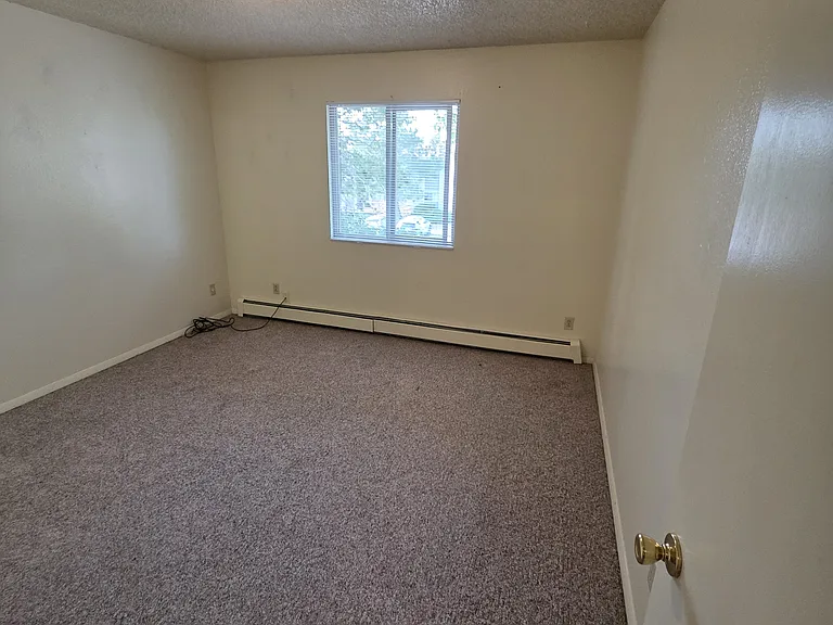 3226 Rood Ave #1 — Photo 10