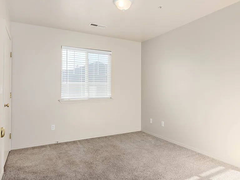 3388 S Milan Ave #3388 — Photo 19