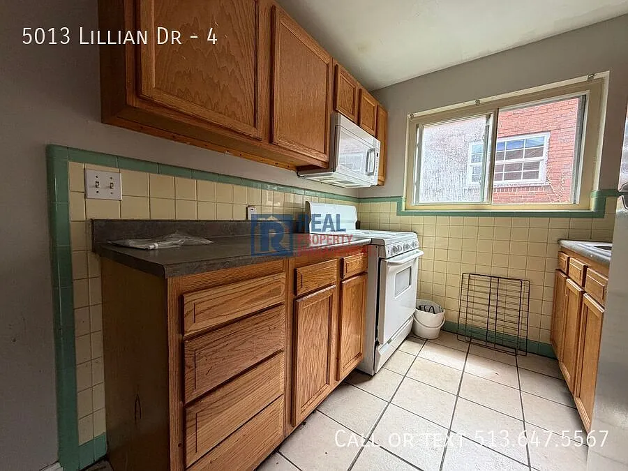 5013 Lillian Dr #4
