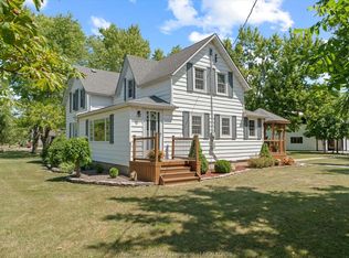 768 W Belle River Rd, Lakeshore, ON N8L 1K8