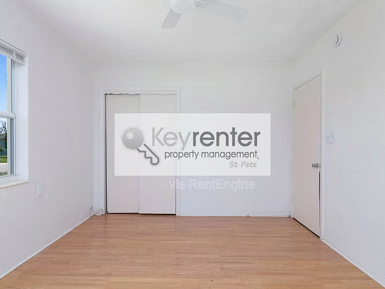 441 57th St N — Photo 14