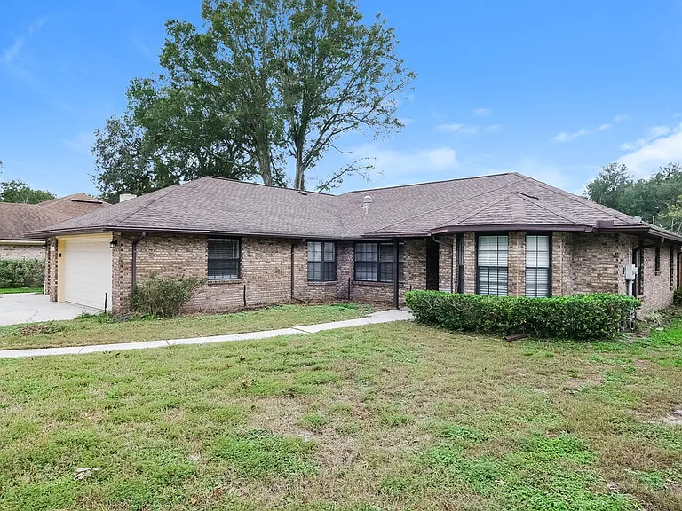 1590 Rain Bird Ct — Photo 3