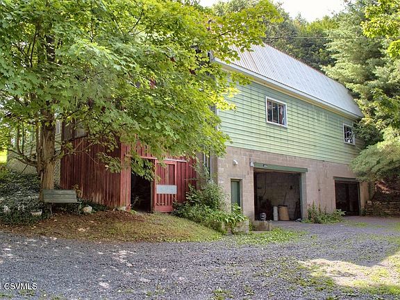 4th image of 1968 Shamrock Rd