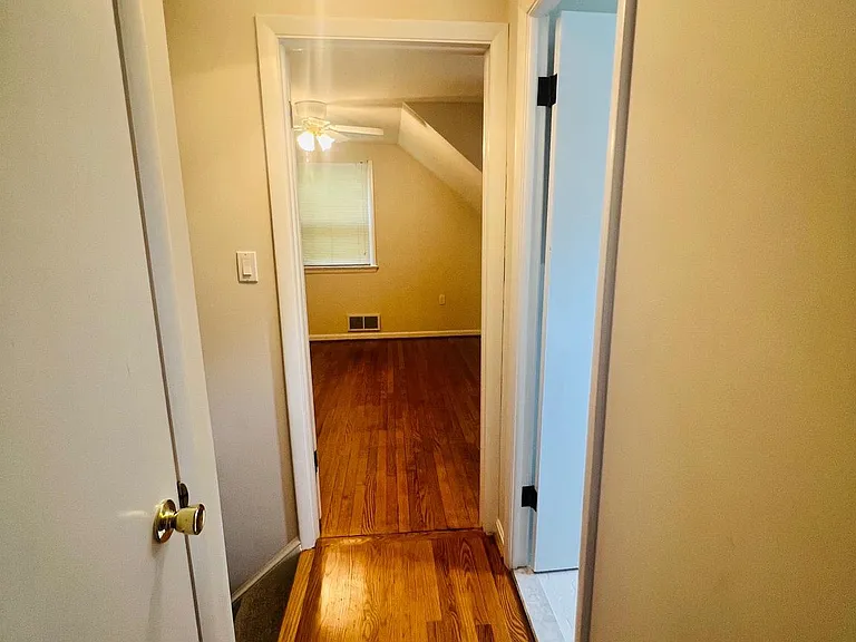 407 Anderson Ave — Photo 20